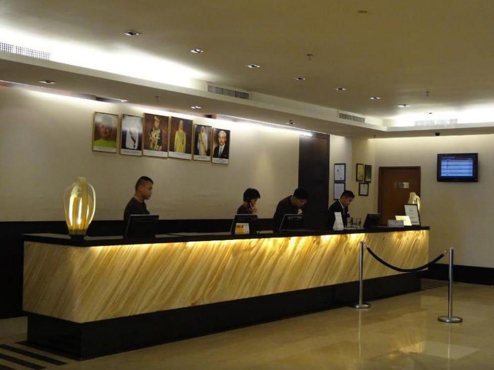 Puteri Wing - Riverside Majestic Hotel Kuching Eksteriør bilde